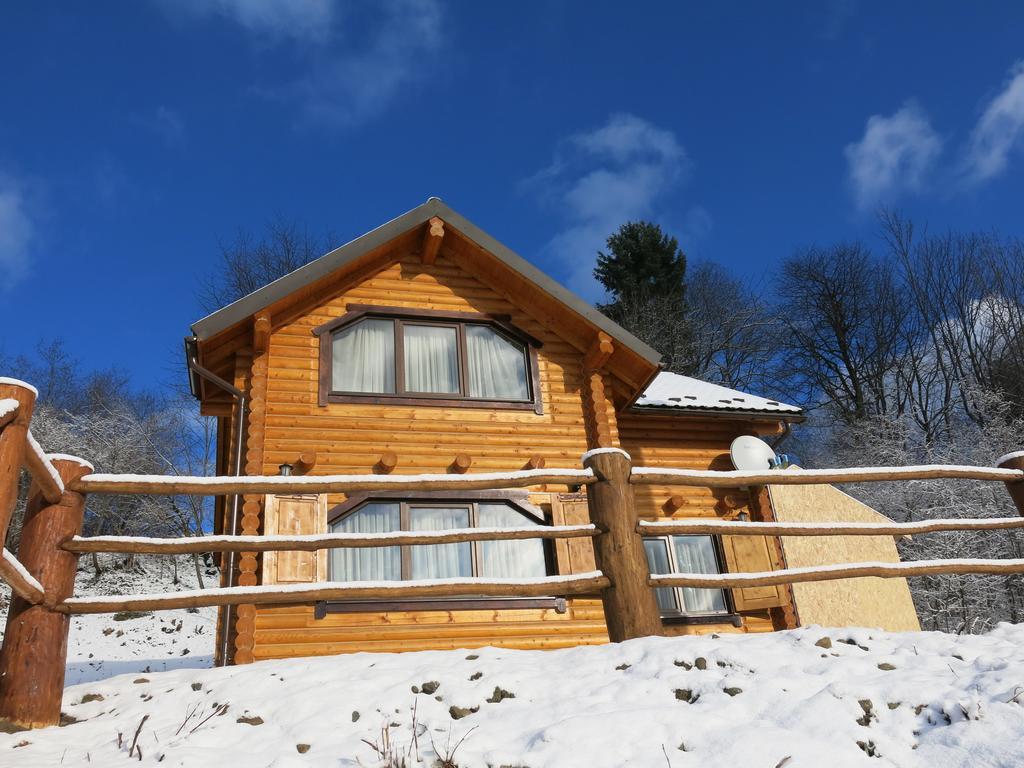 Cottage Goyra ยาเรมชา ภายนอก รูปภาพ