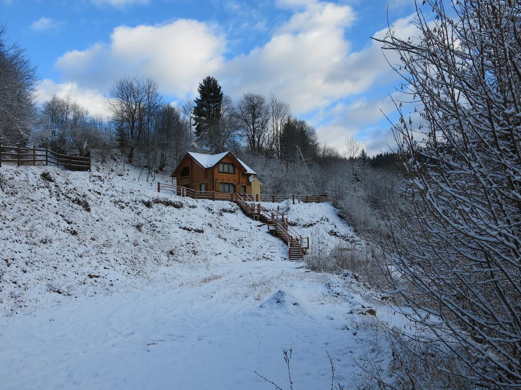 Cottage Goyra ยาเรมชา ภายนอก รูปภาพ
