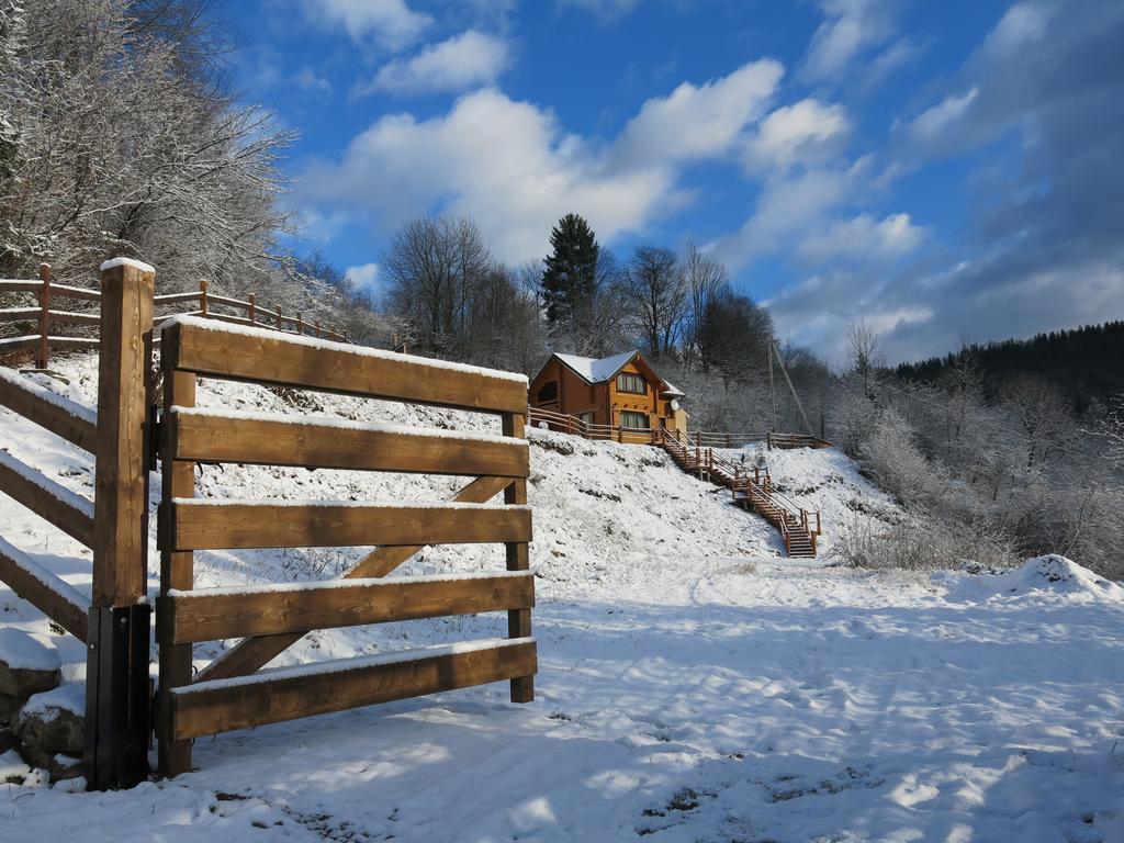Cottage Goyra ยาเรมชา ภายนอก รูปภาพ